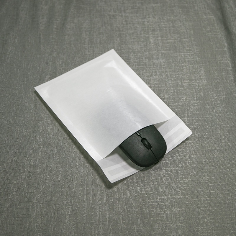 రీసైకిల్ చేసిన గ్లాసైన్ పేపర్ బ్యాగులు అంటే ఏమిటి మరియు అవి ప్లాస్టిక్ ప్యాకేజింగ్‌ను ఎందుకు భర్తీ చేస్తున్నాయి